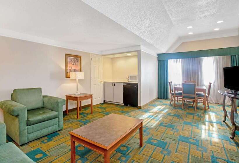 酒店 La Quinta Inn By Wyndham El Paso Cielo Vista
