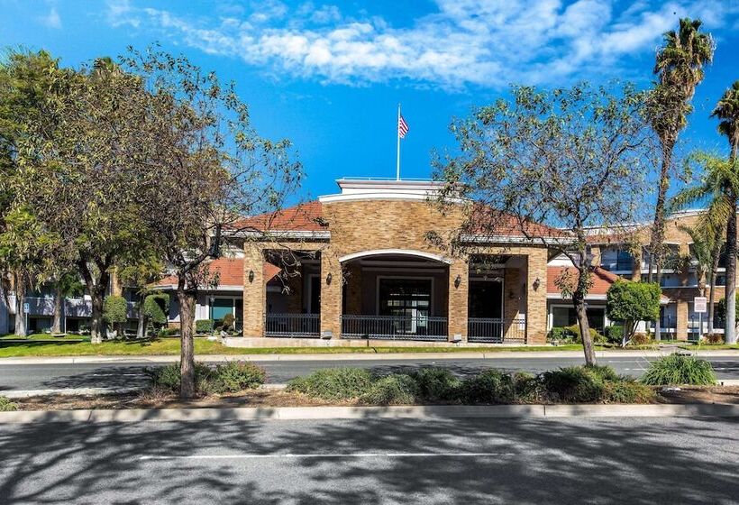 فندق La Quinta By Wyndham Pomona