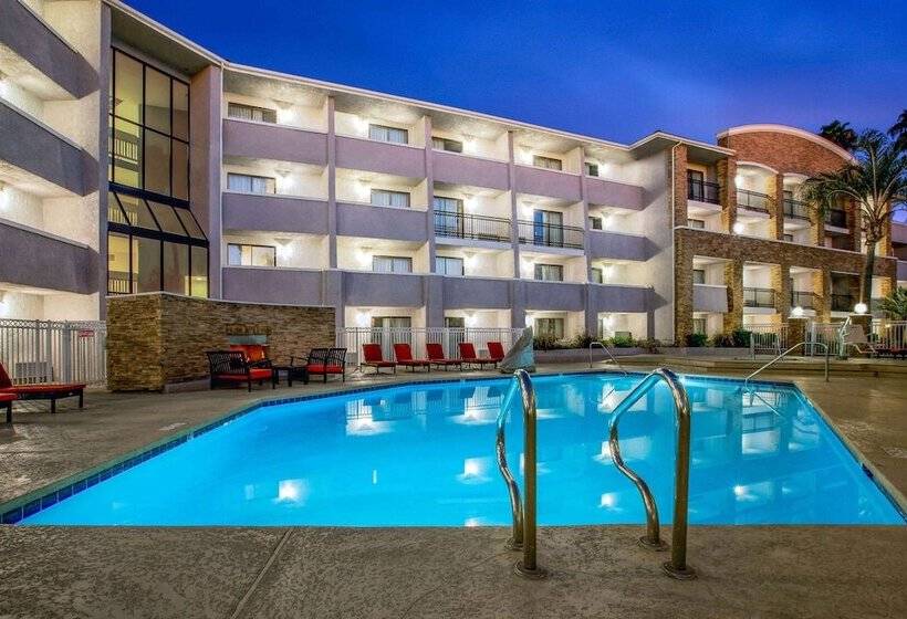 فندق La Quinta By Wyndham Pomona