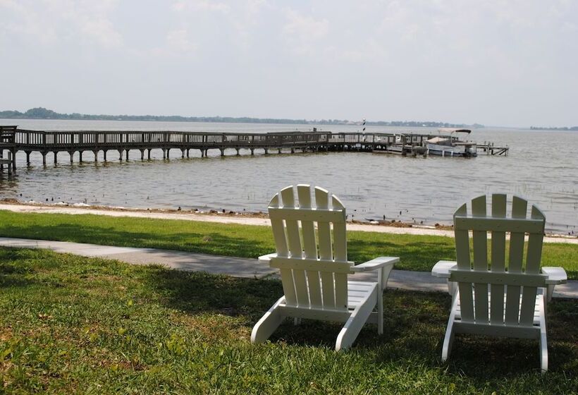 فندق Lakeside Inn On Lake Dora