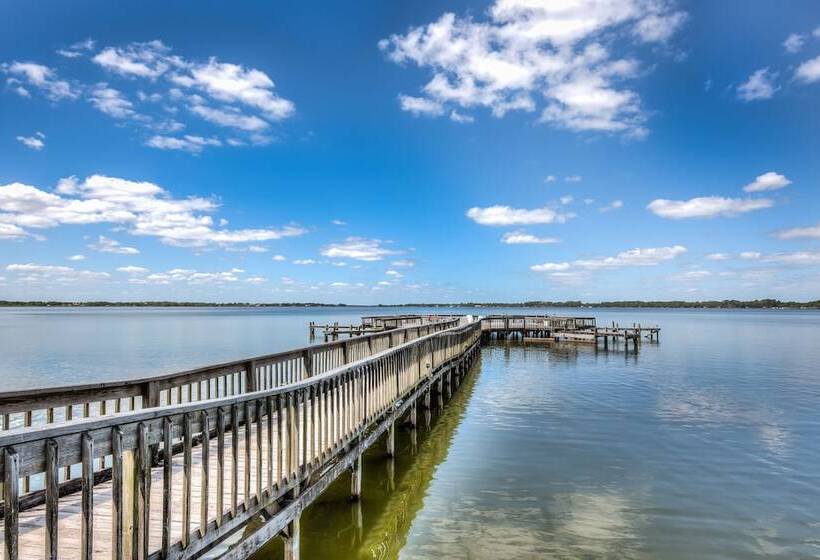 فندق Lakeside Inn On Lake Dora