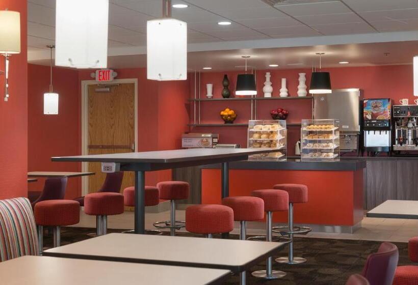 Livinn Hotel Cincinnati North/ Sharonville