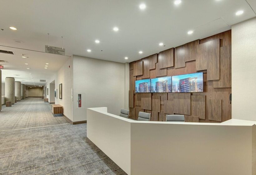 فندق Tulsa Marriott Southern Hills