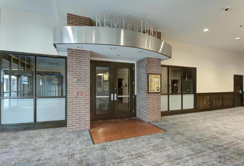 فندق Tulsa Marriott Southern Hills