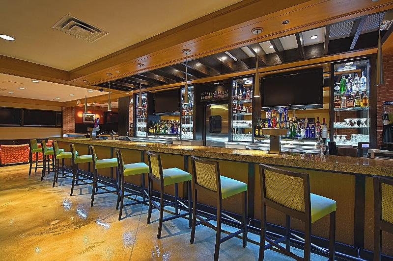 فندق Tulsa Marriott Southern Hills