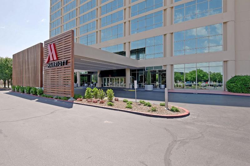 فندق Tulsa Marriott Southern Hills