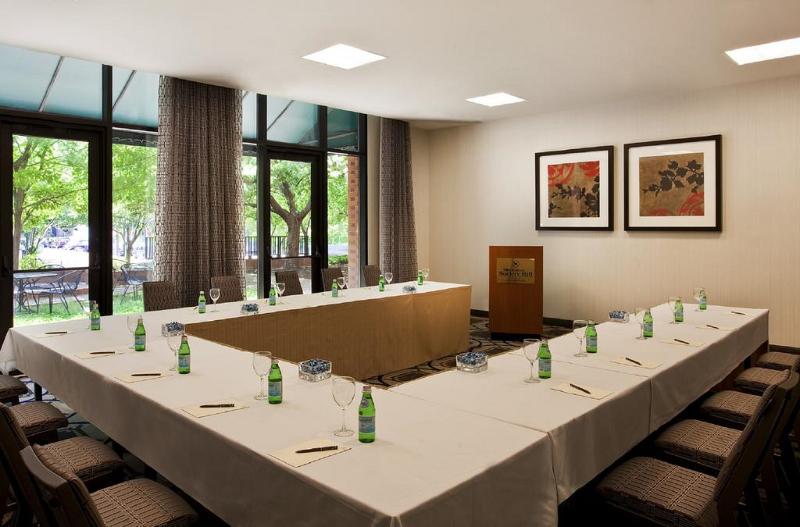 호텔 Philadelphia Marriott Old City