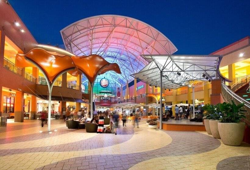 ホテル Pullman Miami Airport