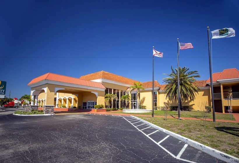 فندق Quality Inn & Suites Conference Center