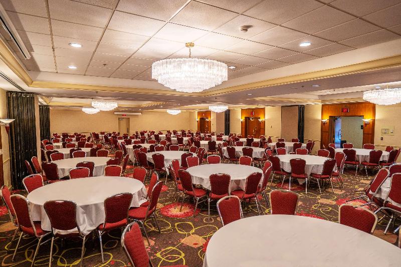 ホテル Radisson Milwaukee West