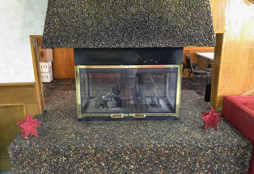 فندق Regency Inn & Conference Center