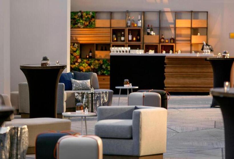 Renaissance Denver Hotel & Conference Center