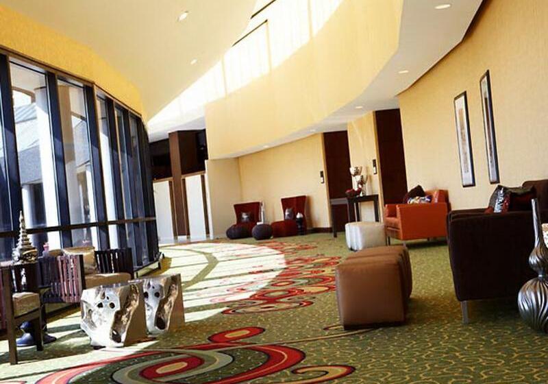 호텔 Renaissance St. Louis Airport