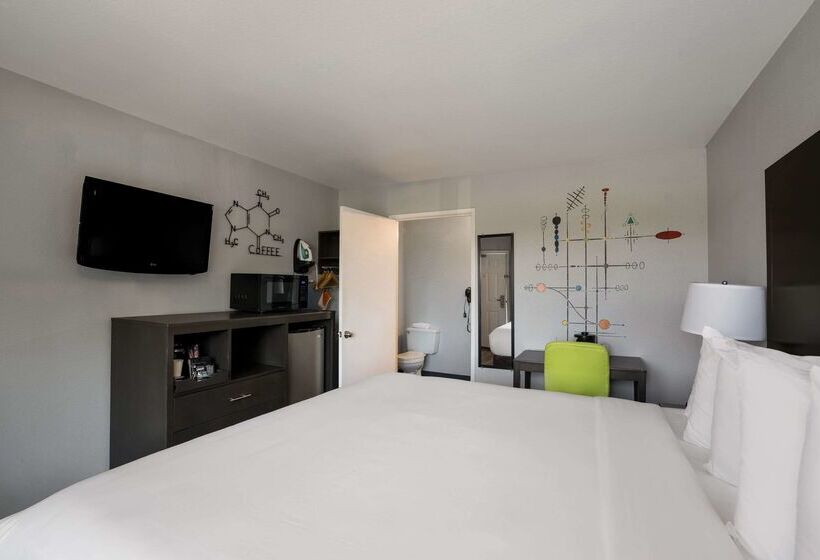 Richland Riverfront Hotel, Ascend Hotel Collection