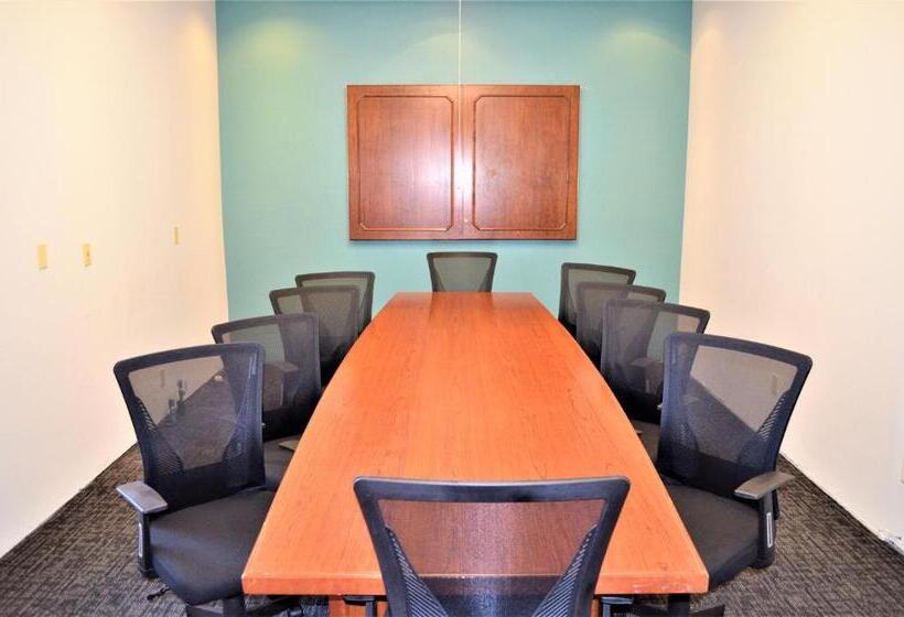 Richland Riverfront Hotel, Ascend Hotel Collection