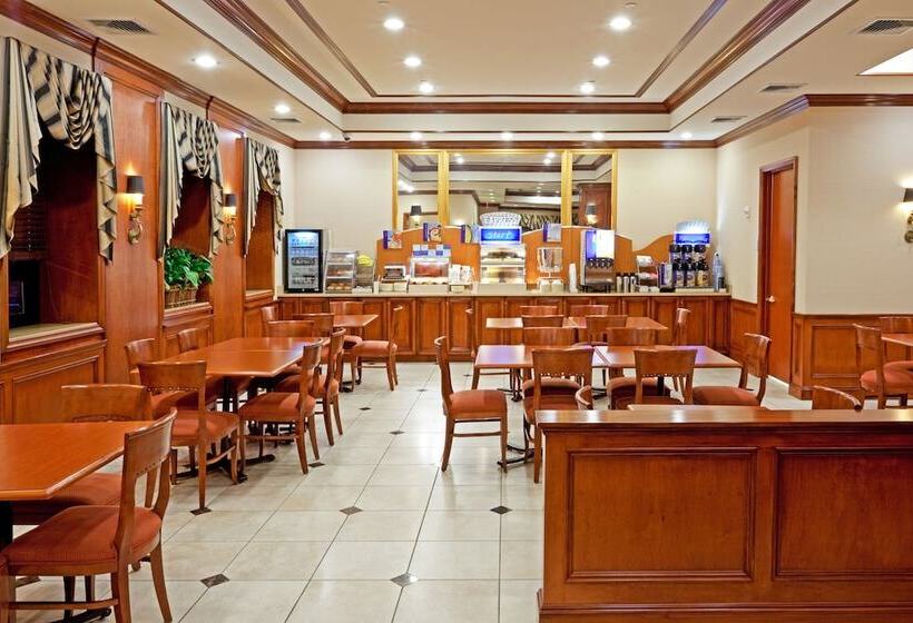 בית מלון כפרי Rockville Centre