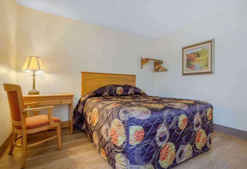 فندق Rodeway Inn