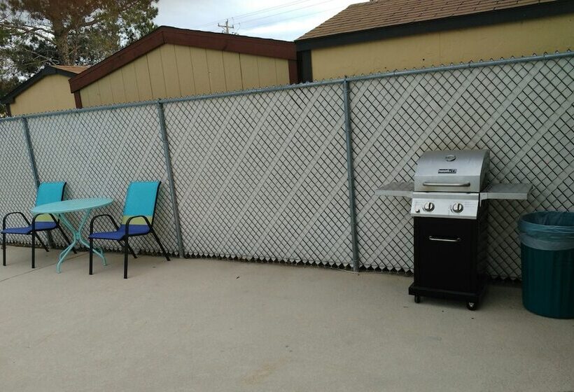 فندق Rodeway Inn Near Ft Huachuca