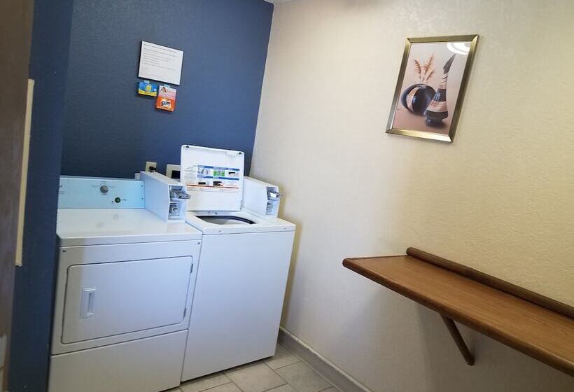 فندق Rodeway Inn Near Ft Huachuca