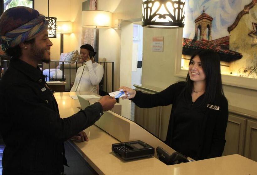 Seville Plaza Hotel, Trademark Collection By Wyndham