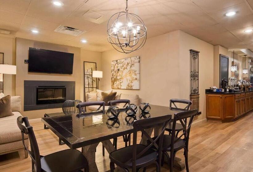 Seville Plaza Hotel, Trademark Collection By Wyndham