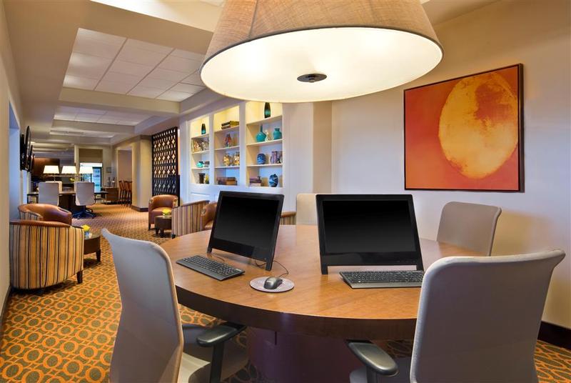 Sheraton Framingham Hotel & Conference Center