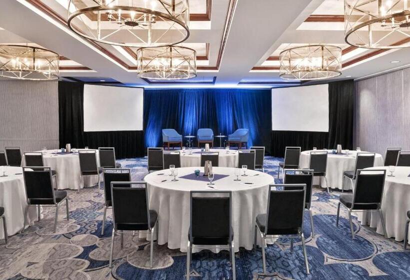 ホテル Sheraton Madison