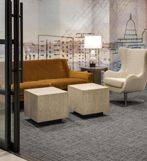 ホテル Sheraton Madison