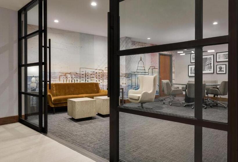 ホテル Sheraton Madison