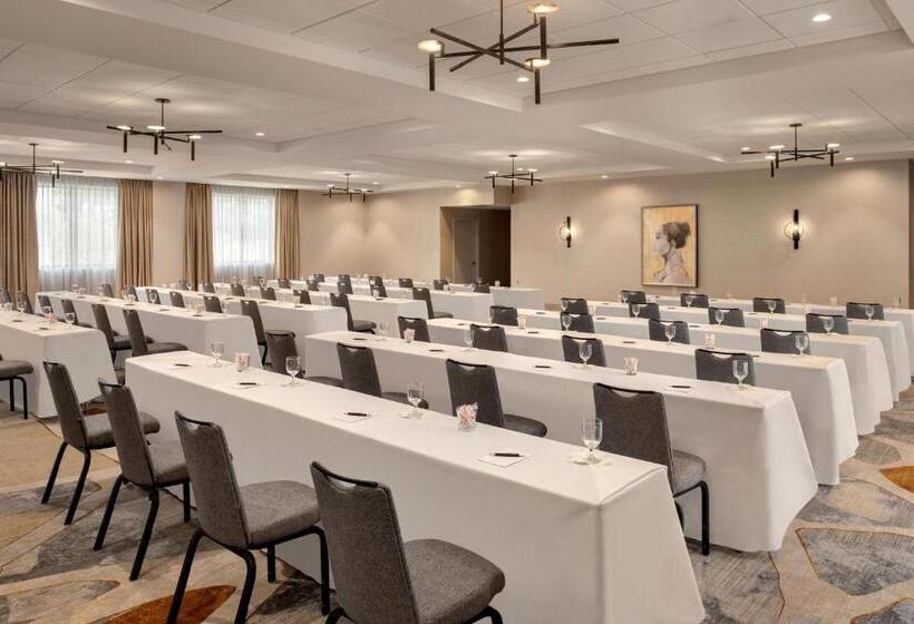 ホテル Sheraton Madison