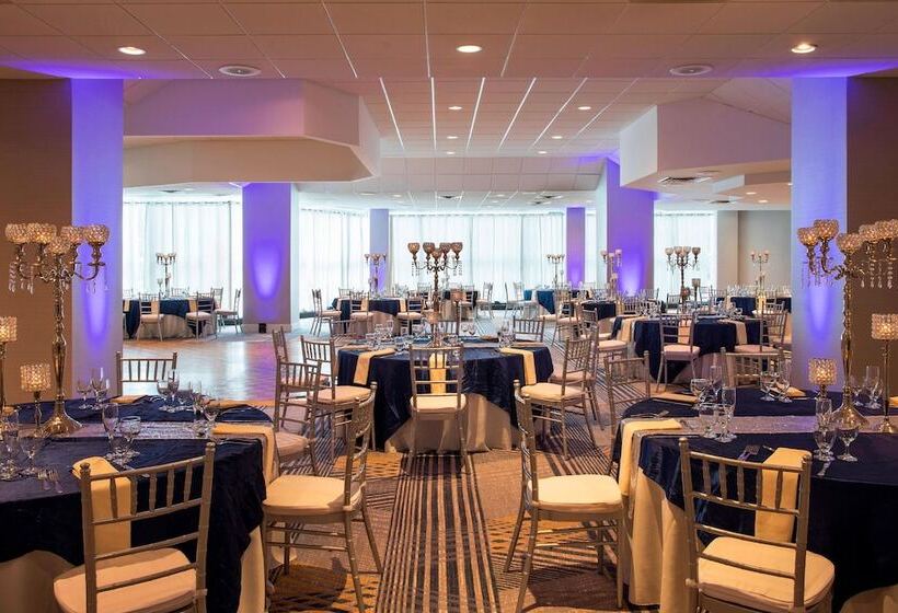 Отель Sheraton Mahwah