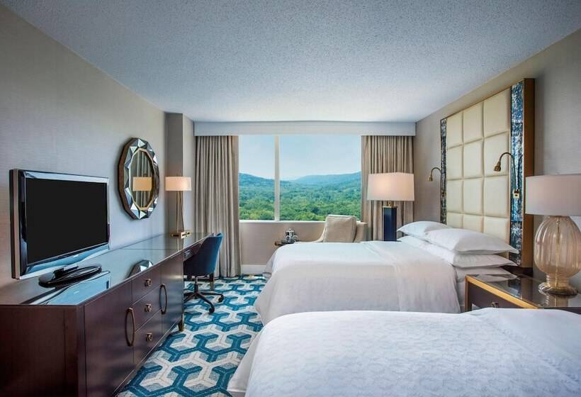 Отель Sheraton Mahwah