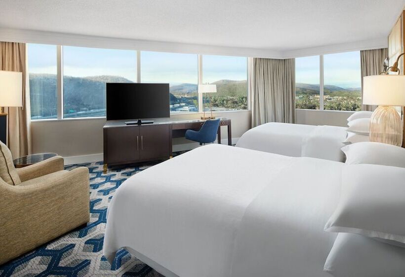 Отель Sheraton Mahwah