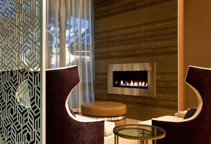 ホテル Sheraton Syracuse University  & Conference Center