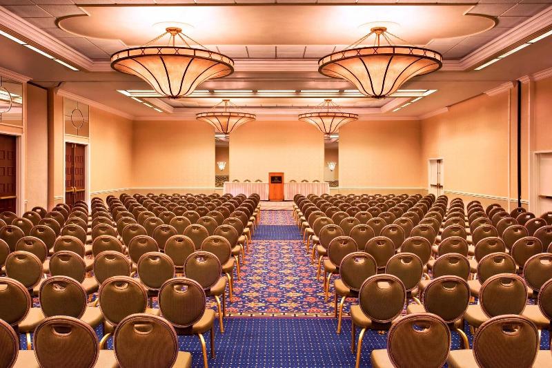 ホテル Sheraton Syracuse University  & Conference Center