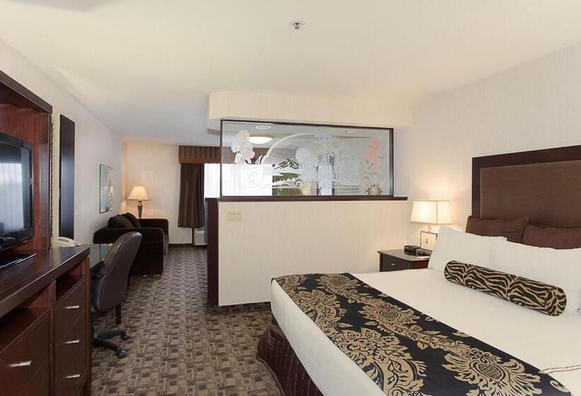 בית מלון כפרי Sojourn Suites Portland Airport