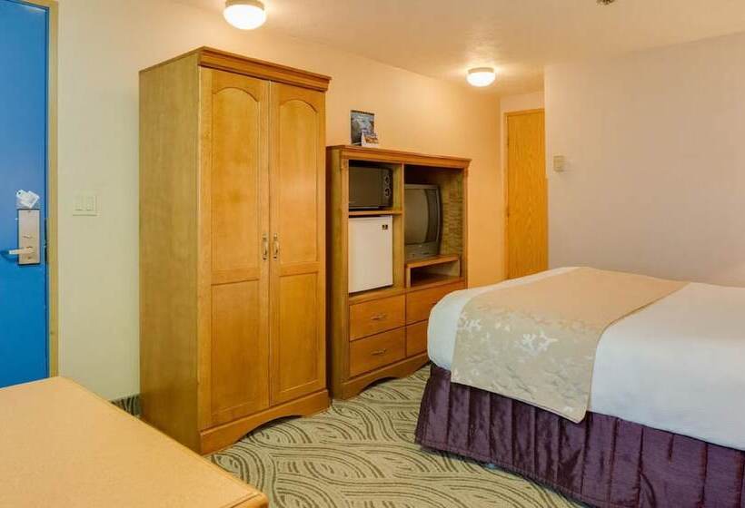 هتل Promenade Inn & Suites Oceanfront