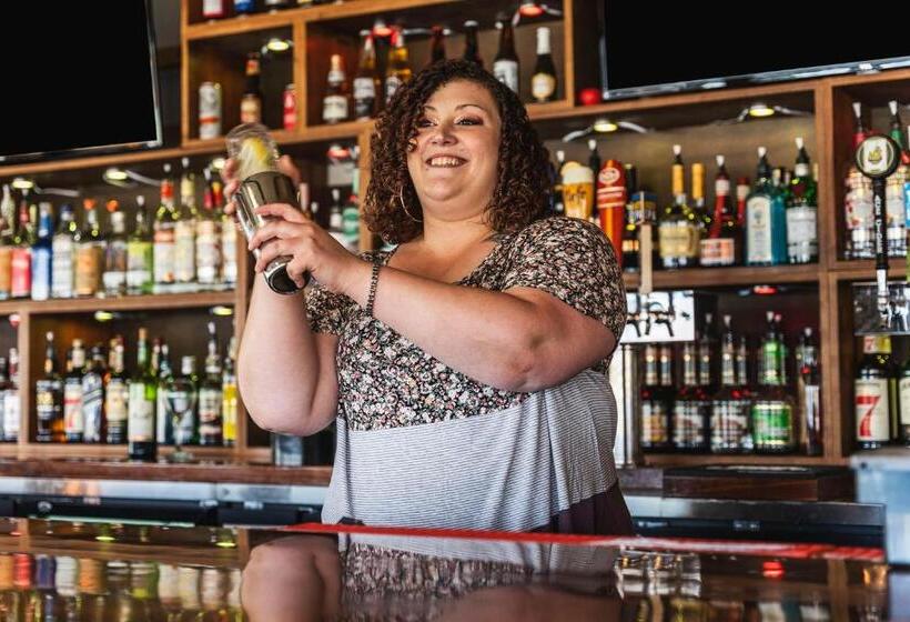 Columbia River Hotel, Ascend Hotel Collection