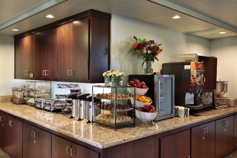 فندق Shore Cliff