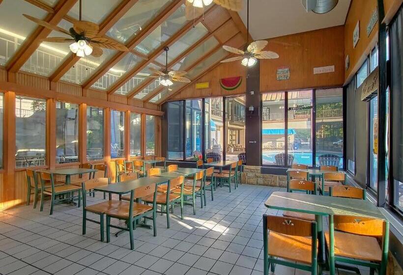 בית מלון כפרי Sidney James Mountain Lodge