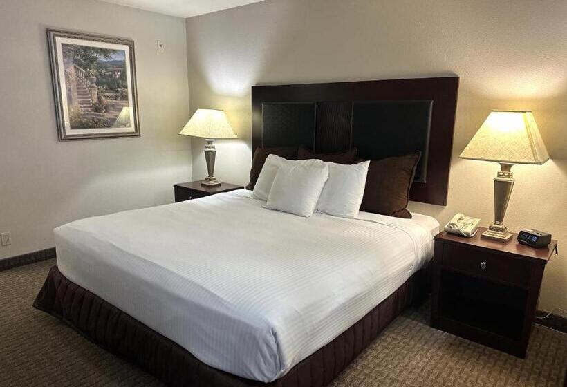 בית מלון כפרי Sojourn Suites Portland Airport