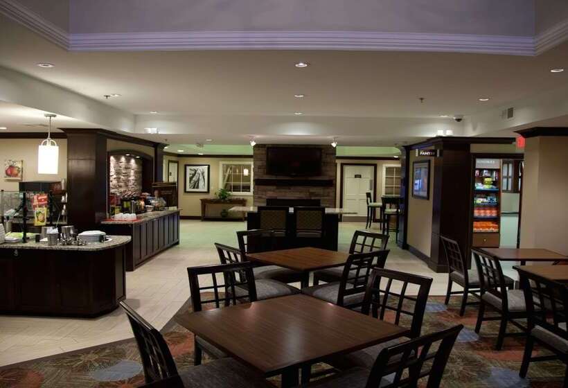 فندق Sonesta Es Suites Chatsworth