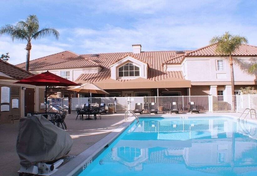 فندق Sonesta Es Suites Chatsworth