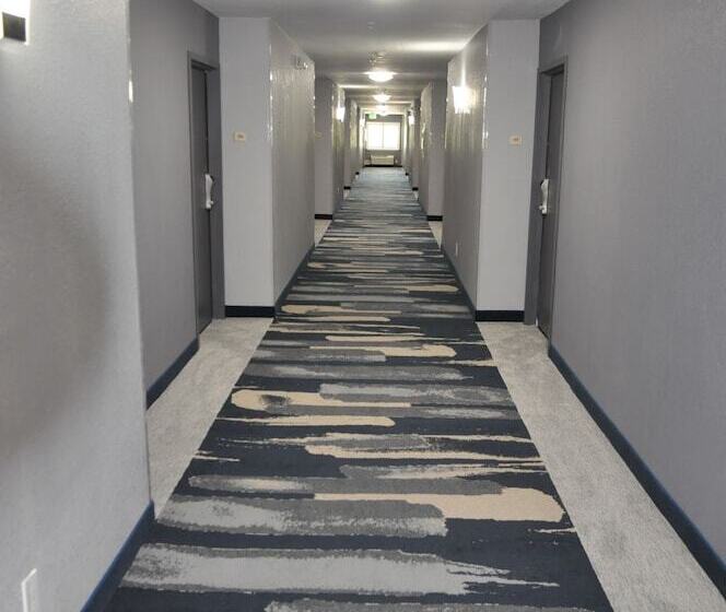 فندق Quality Inn & Suites Plano East   Richardson