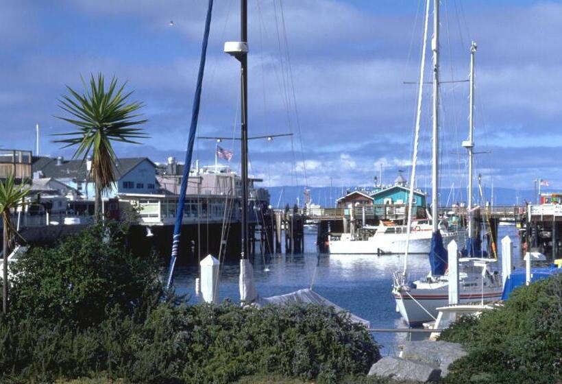 فندق Spindrift Inn