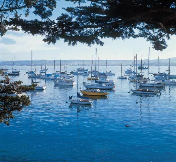 فندق Spindrift Inn