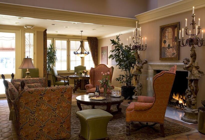 فندق Spindrift Inn