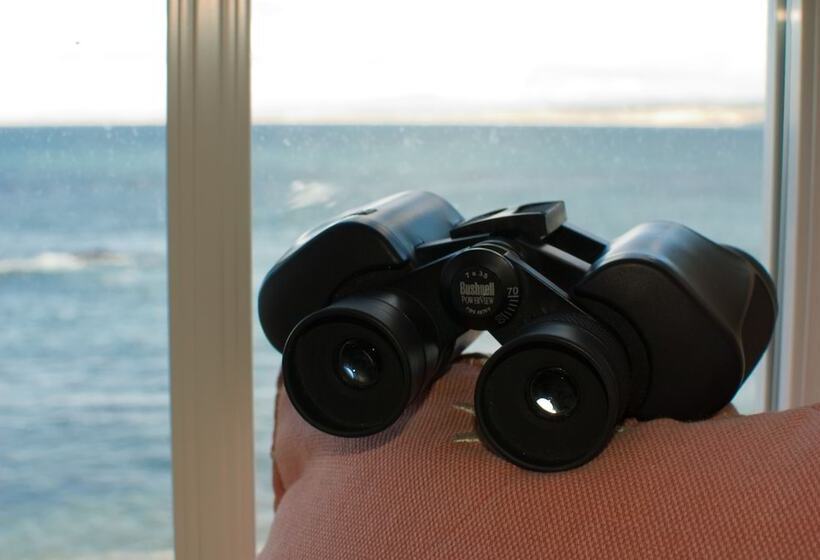 فندق Spindrift Inn