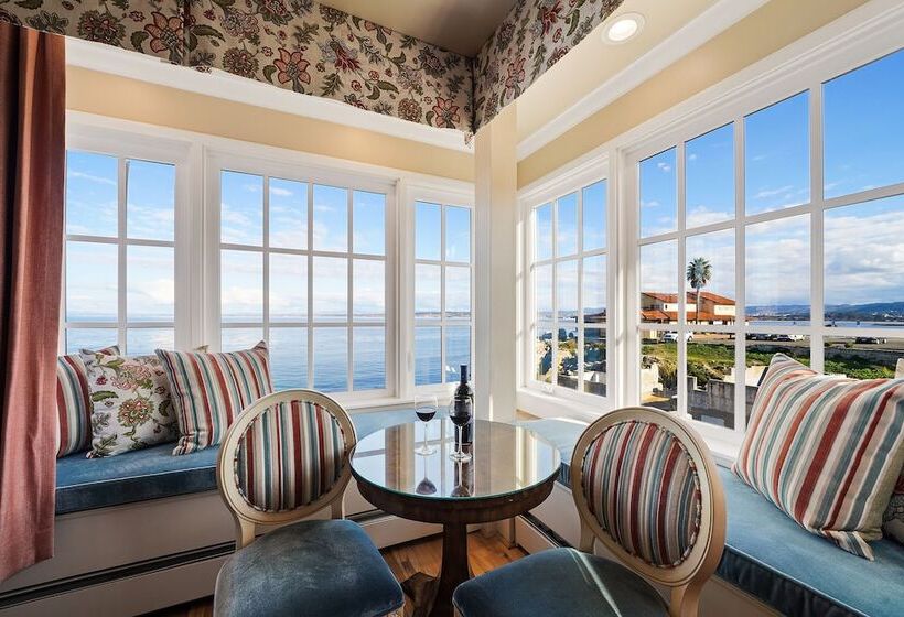 فندق Spindrift Inn