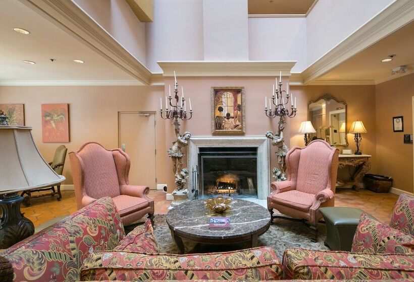 فندق Spindrift Inn